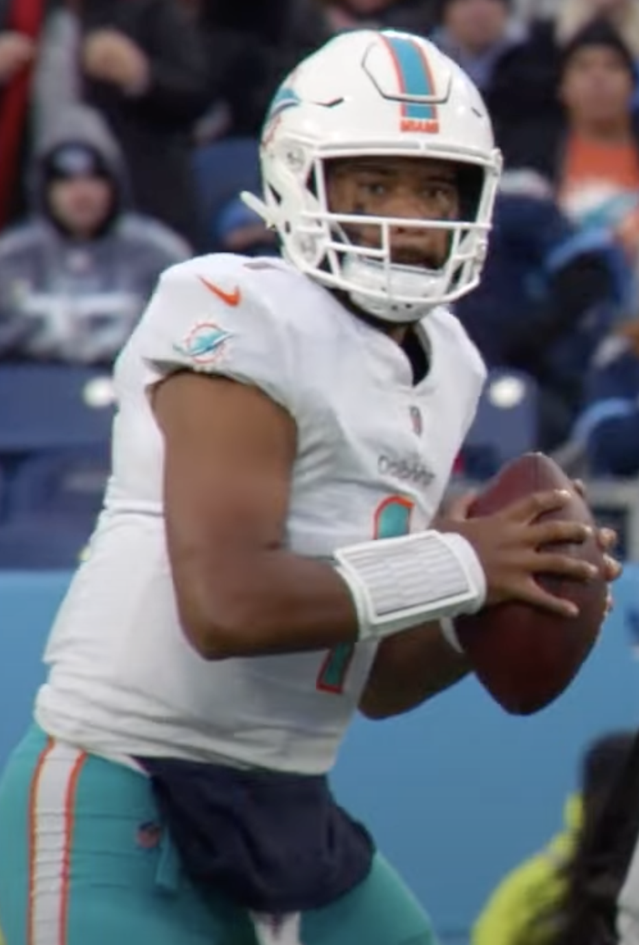 Tua Tagovailoa of the Dolphins’ injury raises questions about the NFL’s concussion policies.￼