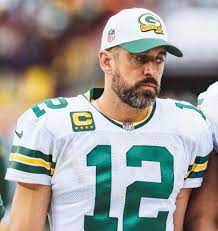 Aaron Rodgers expected to play next week if rib injury tests out