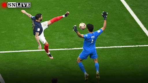 Hernandez scores for France in World Cup semi-final against Morocco.