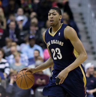 Anthony Davis of the Los Angeles Lakers has a blunt retort to social media criticism.