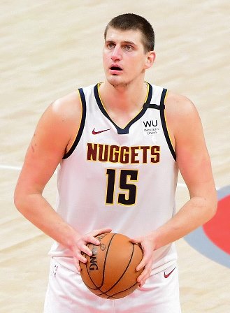 Nikola Joki records a triple-double to lead the Denver Nuggets to a decisive Game 5 victory against the Phoenix Suns.