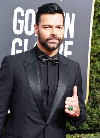 After six years of marriage, Jwan Yosef and Ricky Martin get divorced.