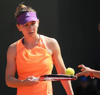 Simona Halep says she will appeal her four-year punishment for drug offences.