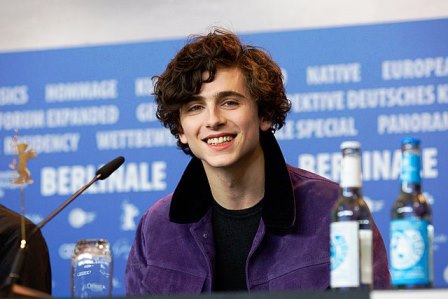 Timothée Chalamet and Kylie Jenner’s ‘Uncomplicated’ Relationship: ‘He Makes Kylie Happy’ (Source)