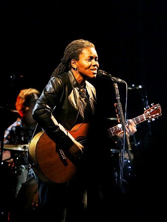Many years after the song's release, Tracy Chapman wins a CMA Award for "Fast Car."