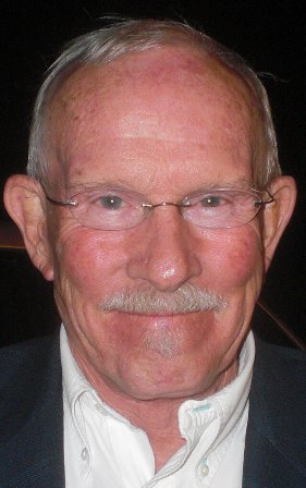 The renowned comedy and music duo the Smothers Brothers’ half, Tom Smothers, passes away at the age of 86.