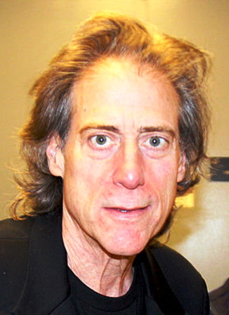 Acerbic Comedian and Character Actor Richard Lewis Passes Away at 76