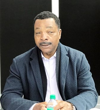 Carl Weathers, ‘Rocky’s’ Apollo Creed and ‘Mandalorian’ Actor, Died at 76